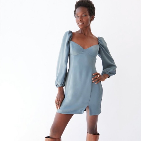 NWOT Aritzia Wilfred Novella Dress Shadow Blue - Size 8 - Picture 1 of 4